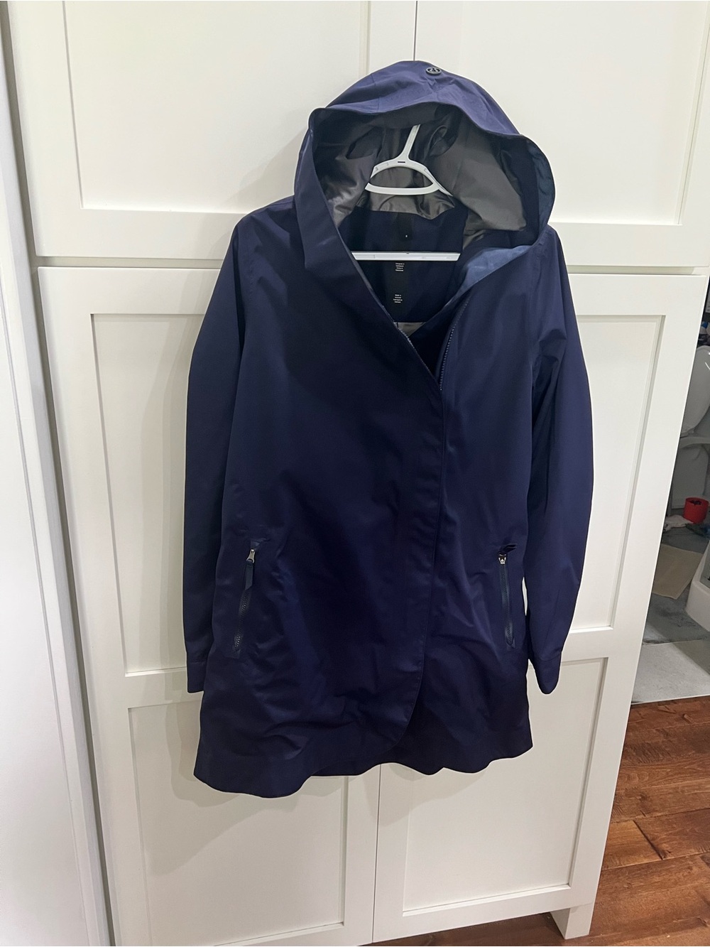 Lululemon Savasana Indigo Hooded Raincoat Jacket - Women's Sz 8